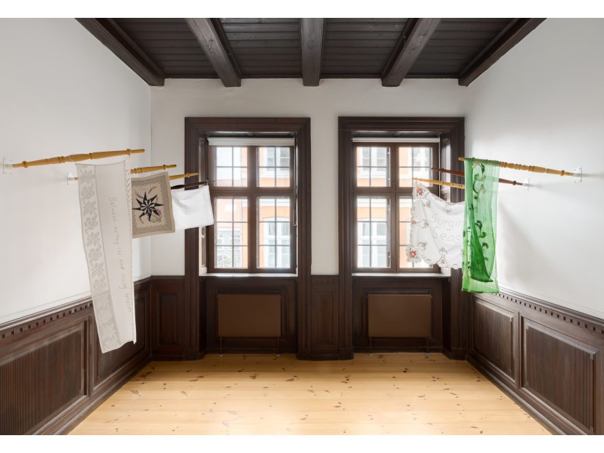 H og M, Between melting ice and rising tensions, 2025. Foto: David Stjernholm