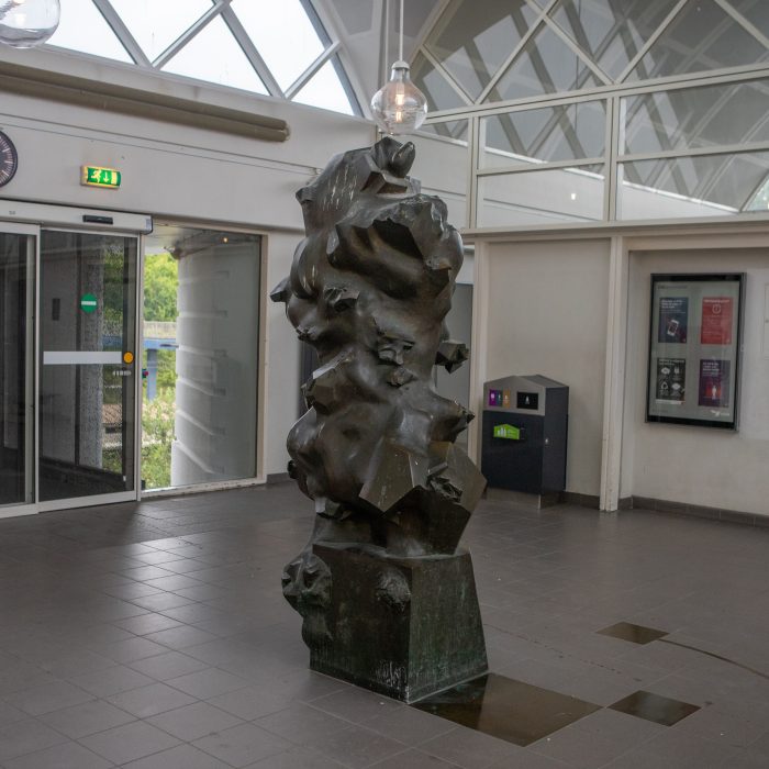 Hein Heinsen, Krystalstruktur, bronze, u.å.