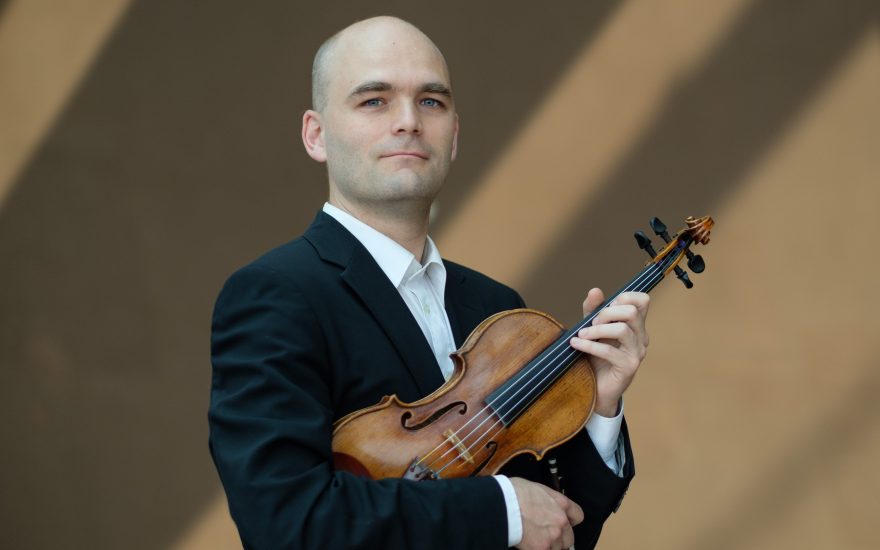 Aleksander Kølbel, klassisk violinist