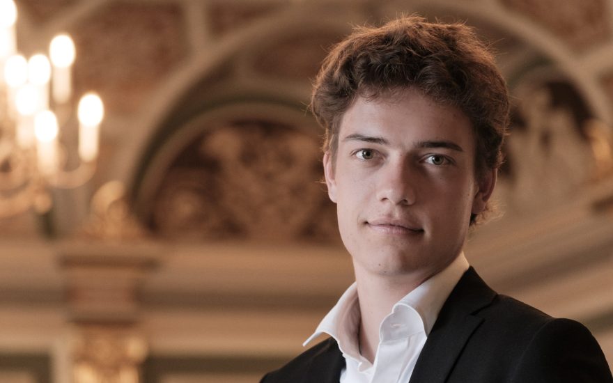 Benjamin Arnika Skydsgaard deltager i Pianistgalla