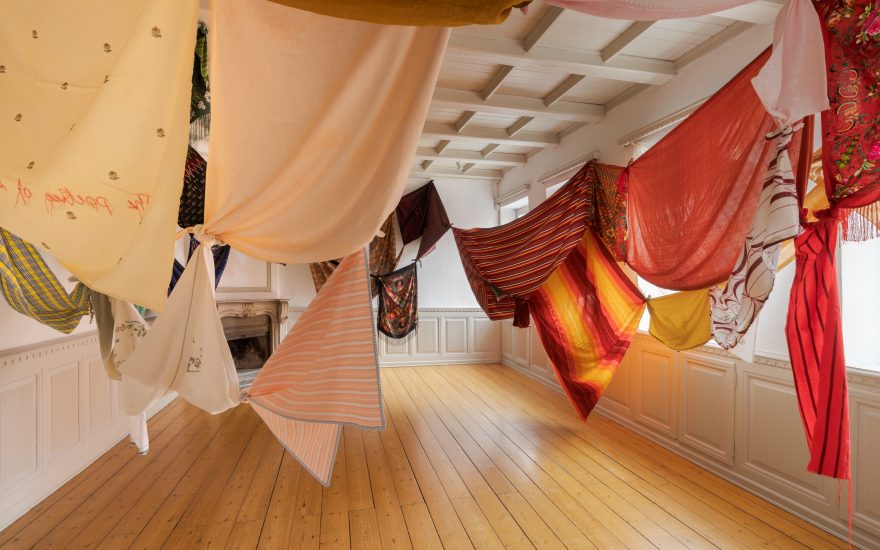 Hesselholdt & Mejlvang, When it rains, look for rainbows, when it’s dark, look for stars, 2025. Foto: David Stjernholm